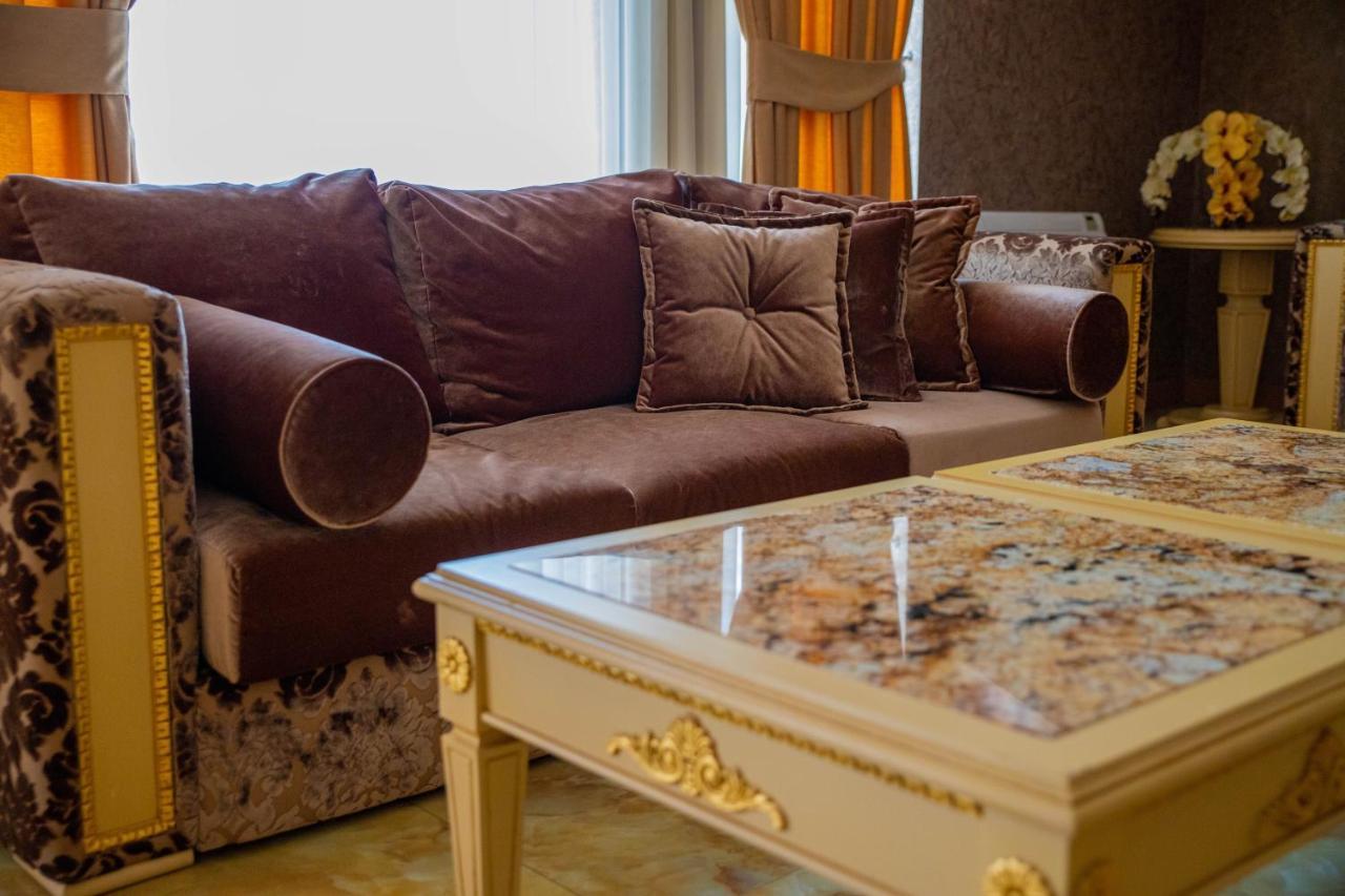 Luxury Apartment Rich 2 فيلينغراد المظهر الخارجي الصورة